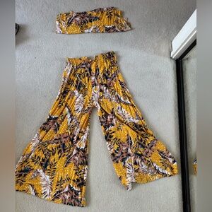 Le Salty Label Yellow Floral Two-Piece Set